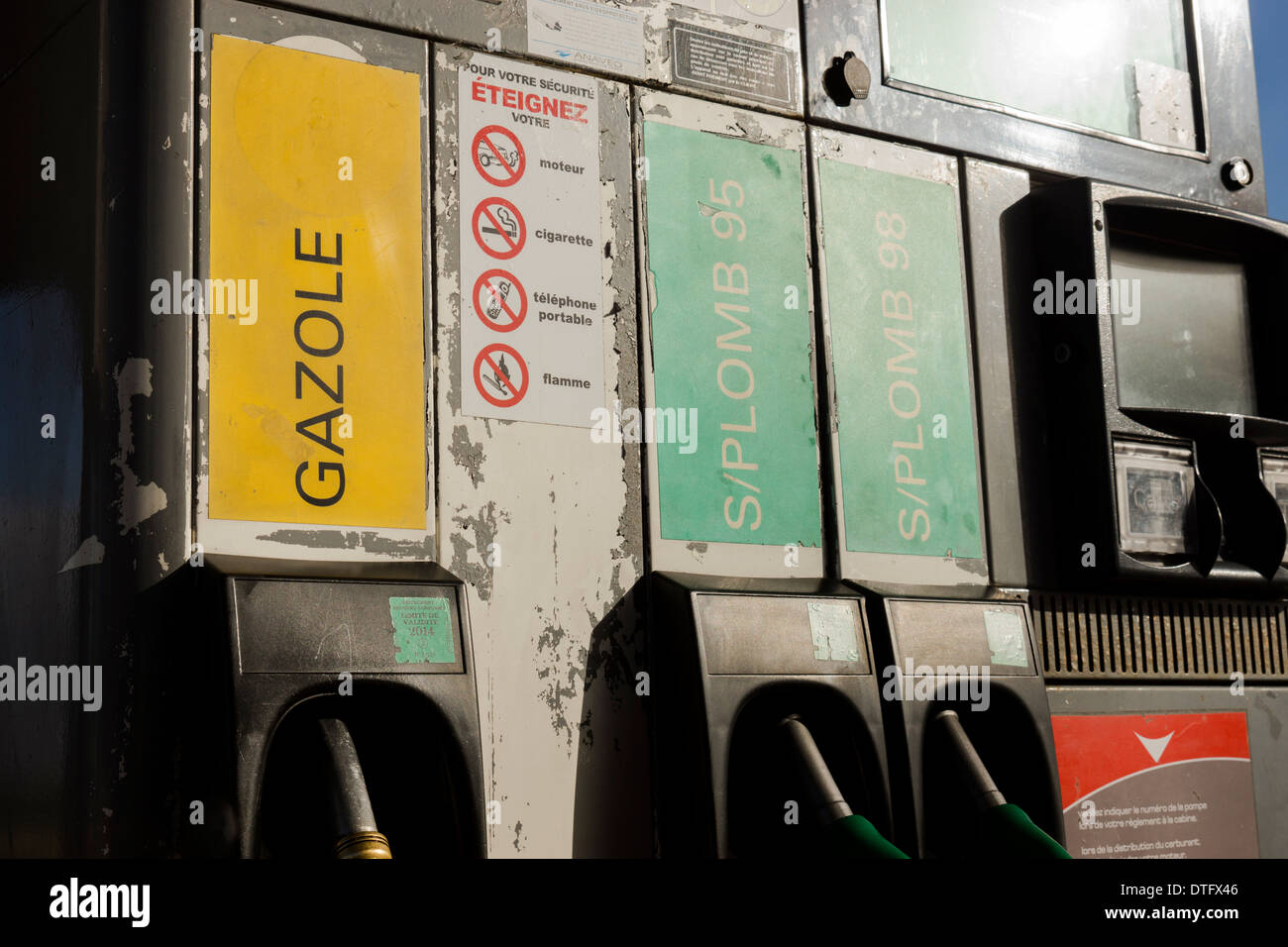 Essence Gazole gaz français s pompe de Bouaye Banque D'Images