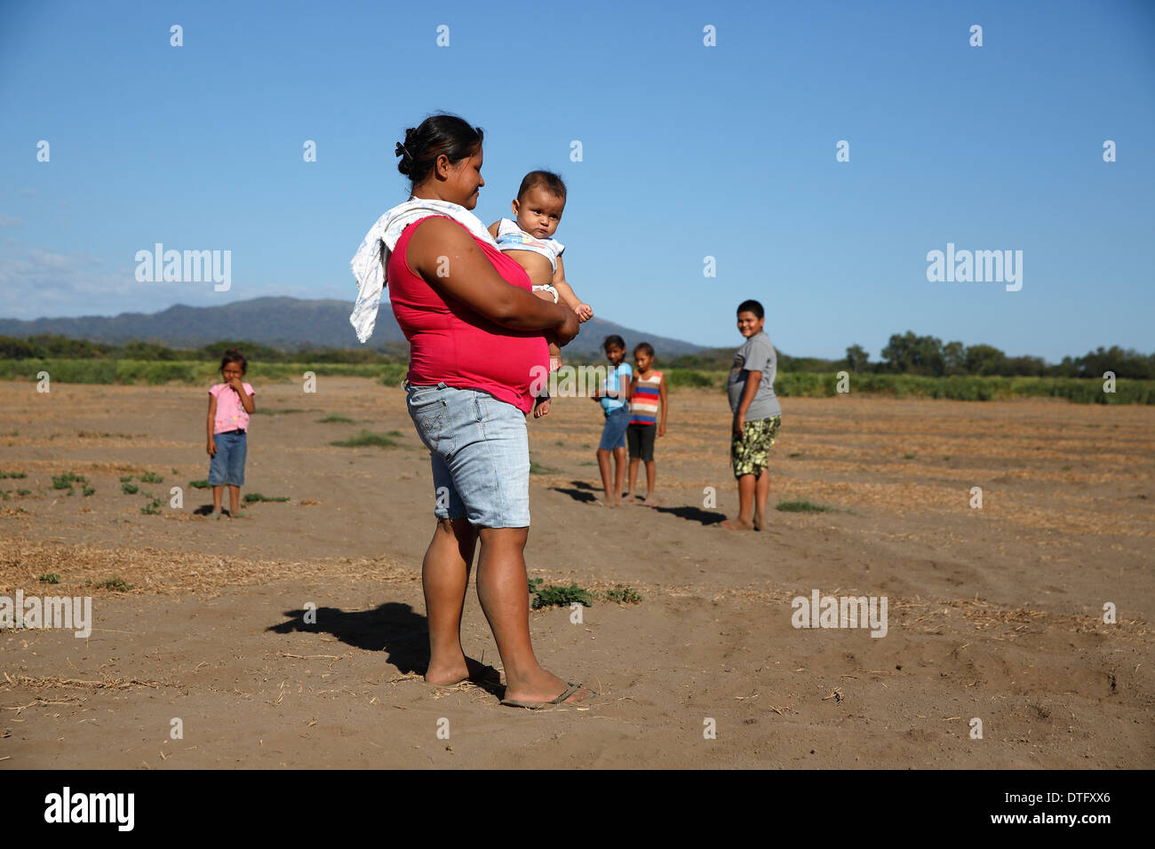 La mère et l'enfant, El Tanque Nicaragua Banque D'Images