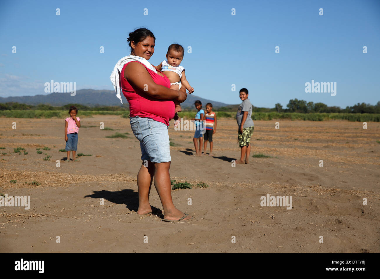 La mère et l'enfant, El Tanque Nicaragua Banque D'Images