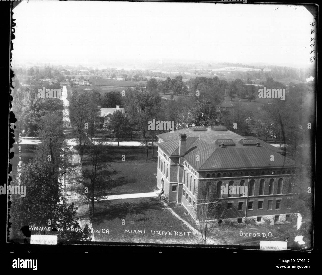 Vue de la tour de gymnase Herron du vieux bâtiment principal ca. 1898 Banque D'Images