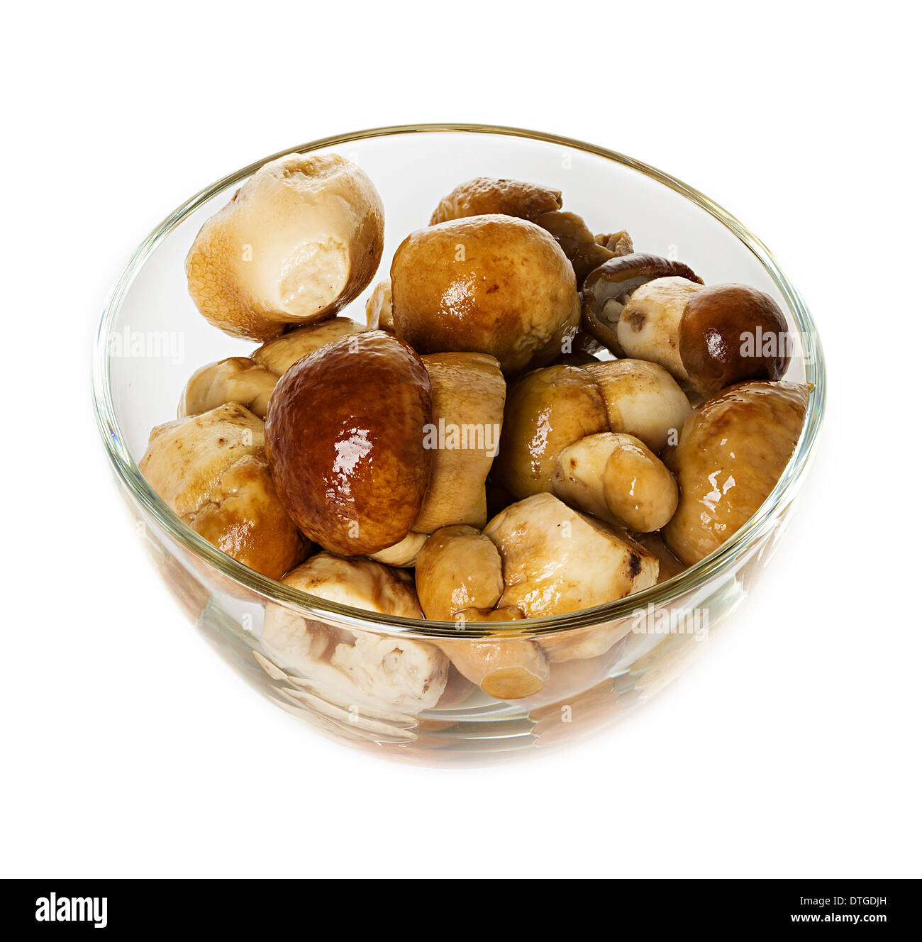 Champignons marinés isolated on white Banque D'Images