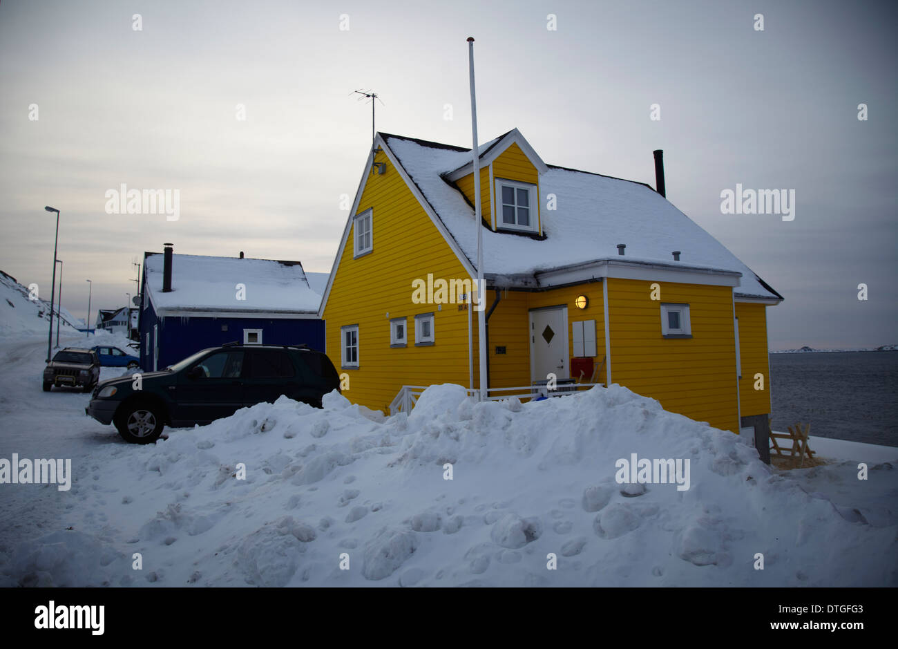 Maison colorée à Nuuk. Groenland Banque D'Images