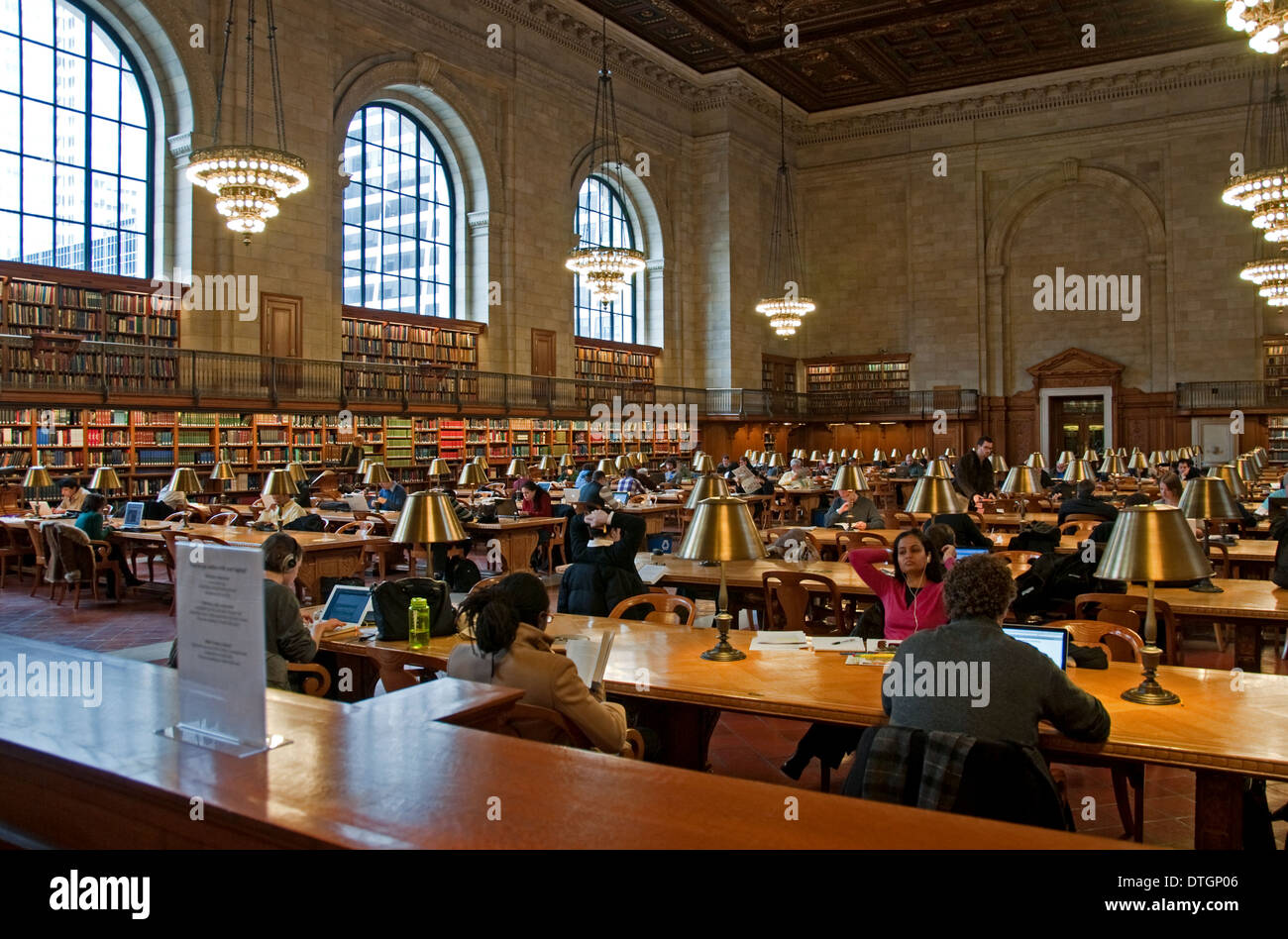 L'intérieur de la Bibliothèque publique de New York, USA Banque D'Images