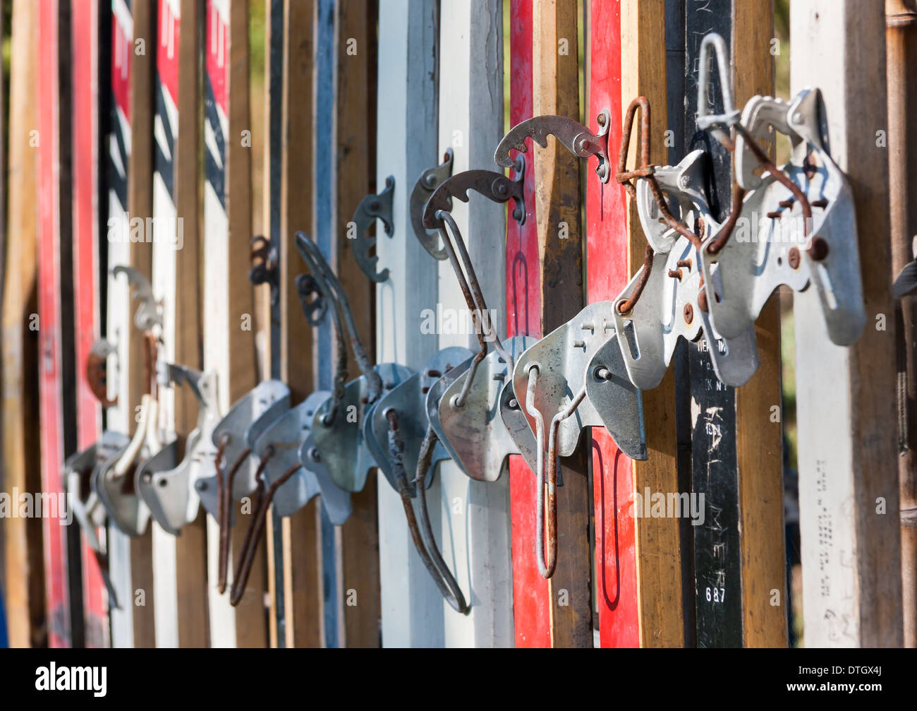 Libre d'anciens colliers de ski Banque D'Images