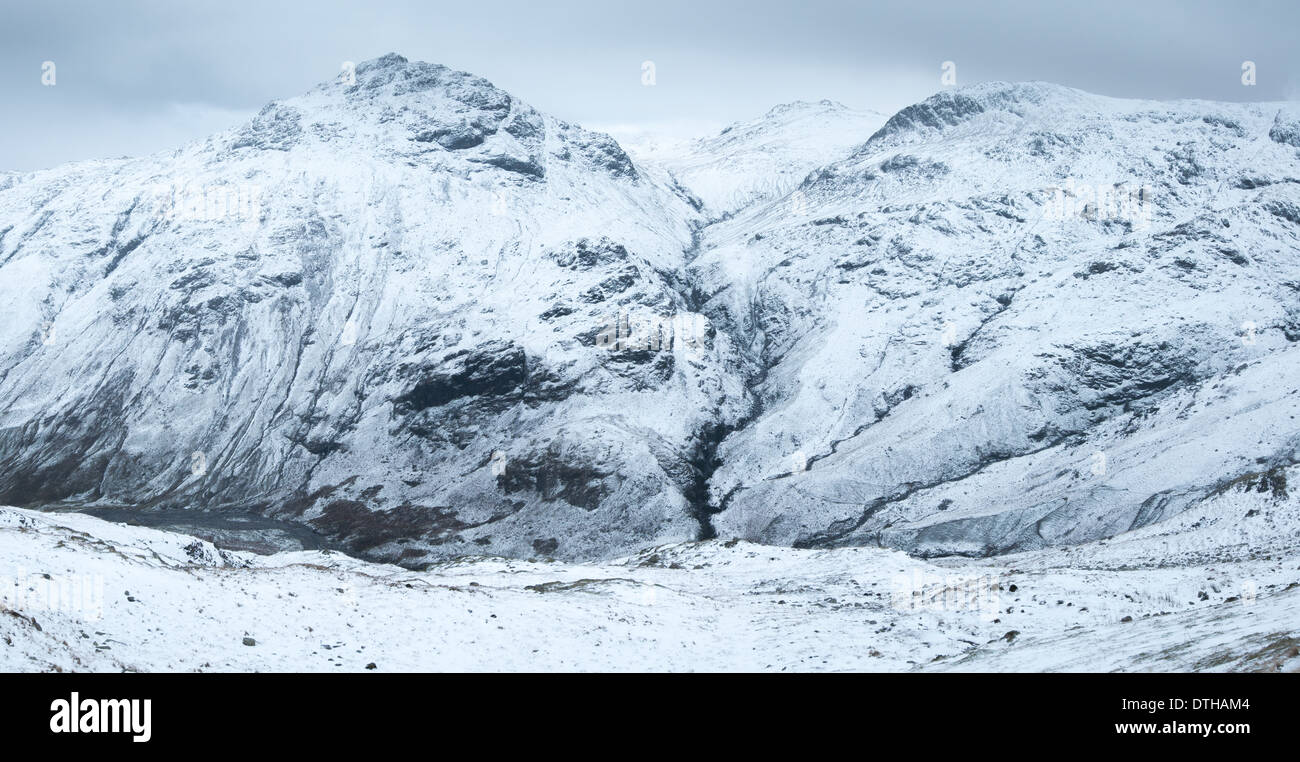Blisco de Brochet, Brochet froid et grande Knott sur un jour d'hiver à la Stark English Lake District National Park, Royaume-Uni Banque D'Images