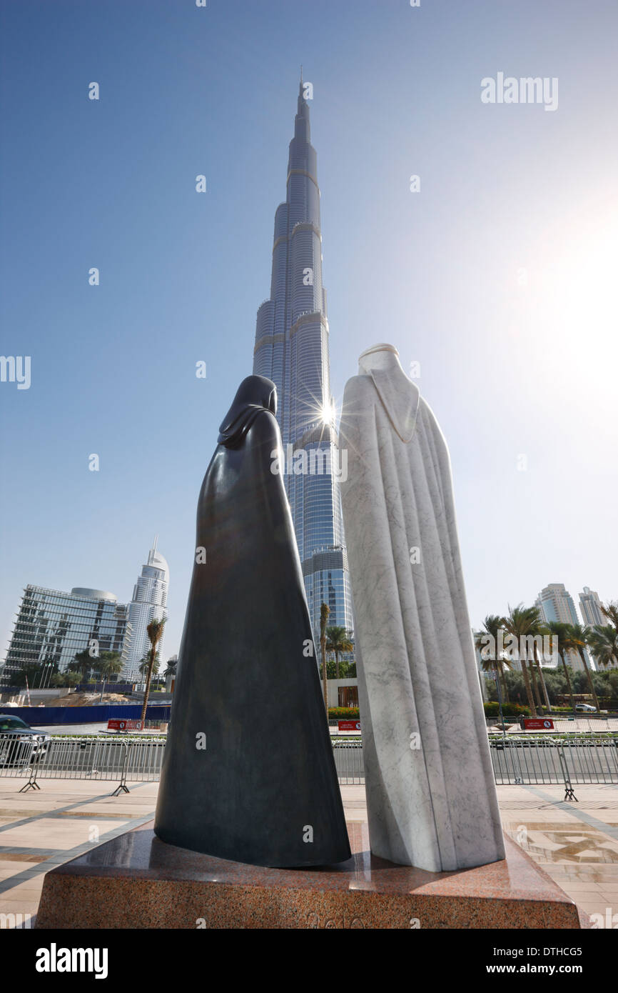 Statue burj khalifa dubai Banque de photographies et d’images à haute