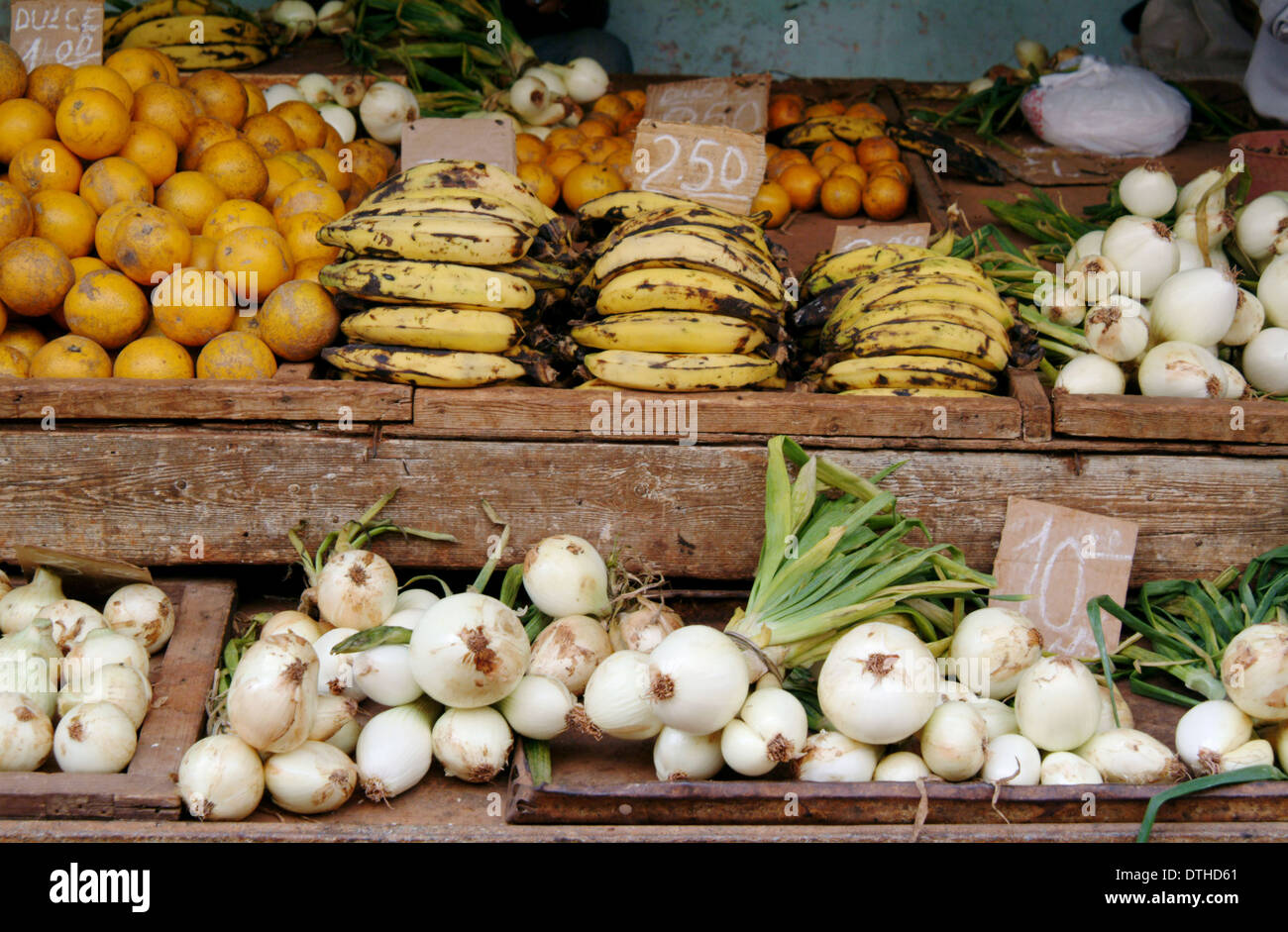 Un étal de fruits et légumes, La Havane, Cuba Banque D'Images