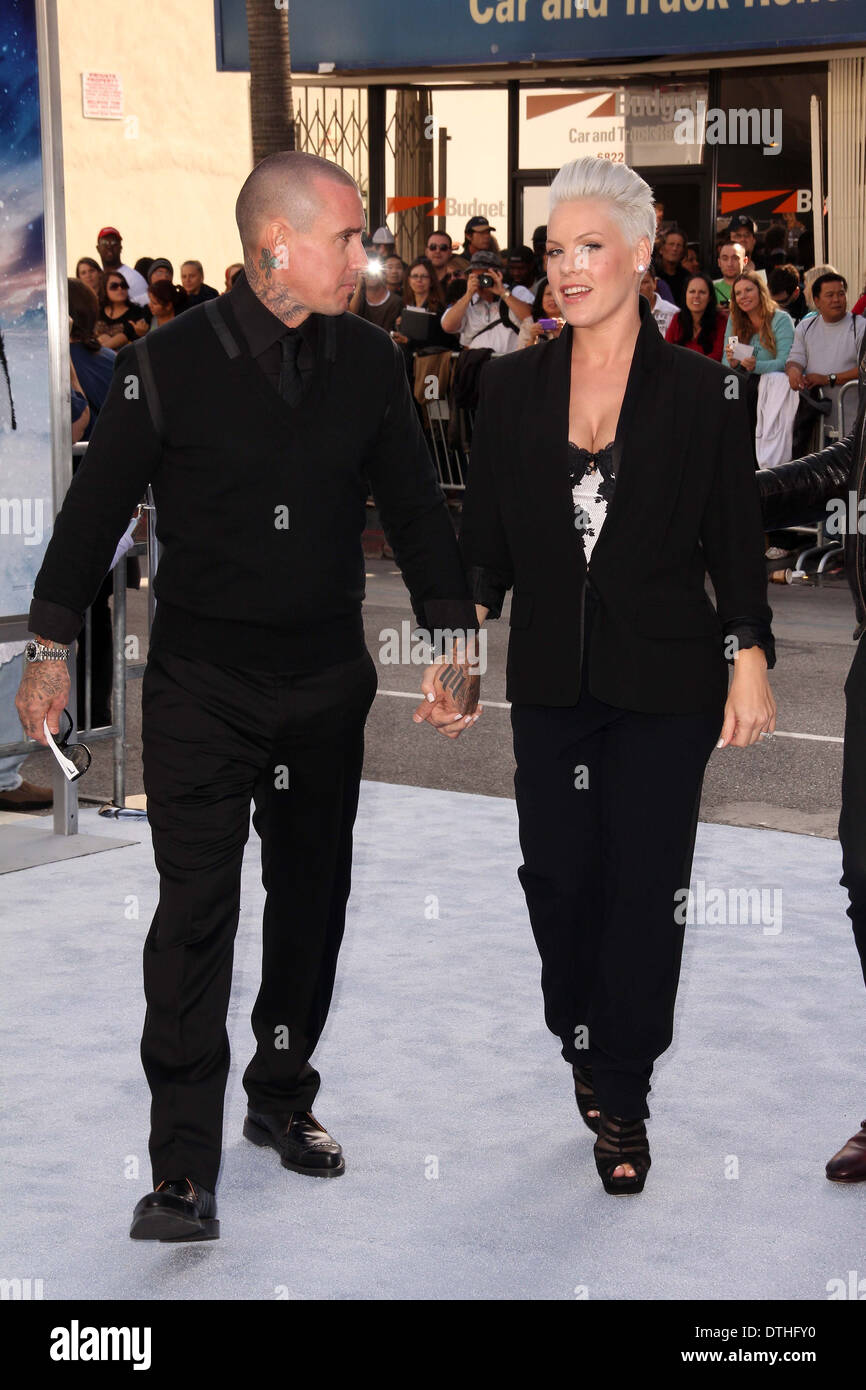Carey Hart, Alecia Moore 'Pink' au 'Happy Feet 2' Première Mondiale, Chinese Theatre, à Hollywood, CA 11-13-11 Banque D'Images