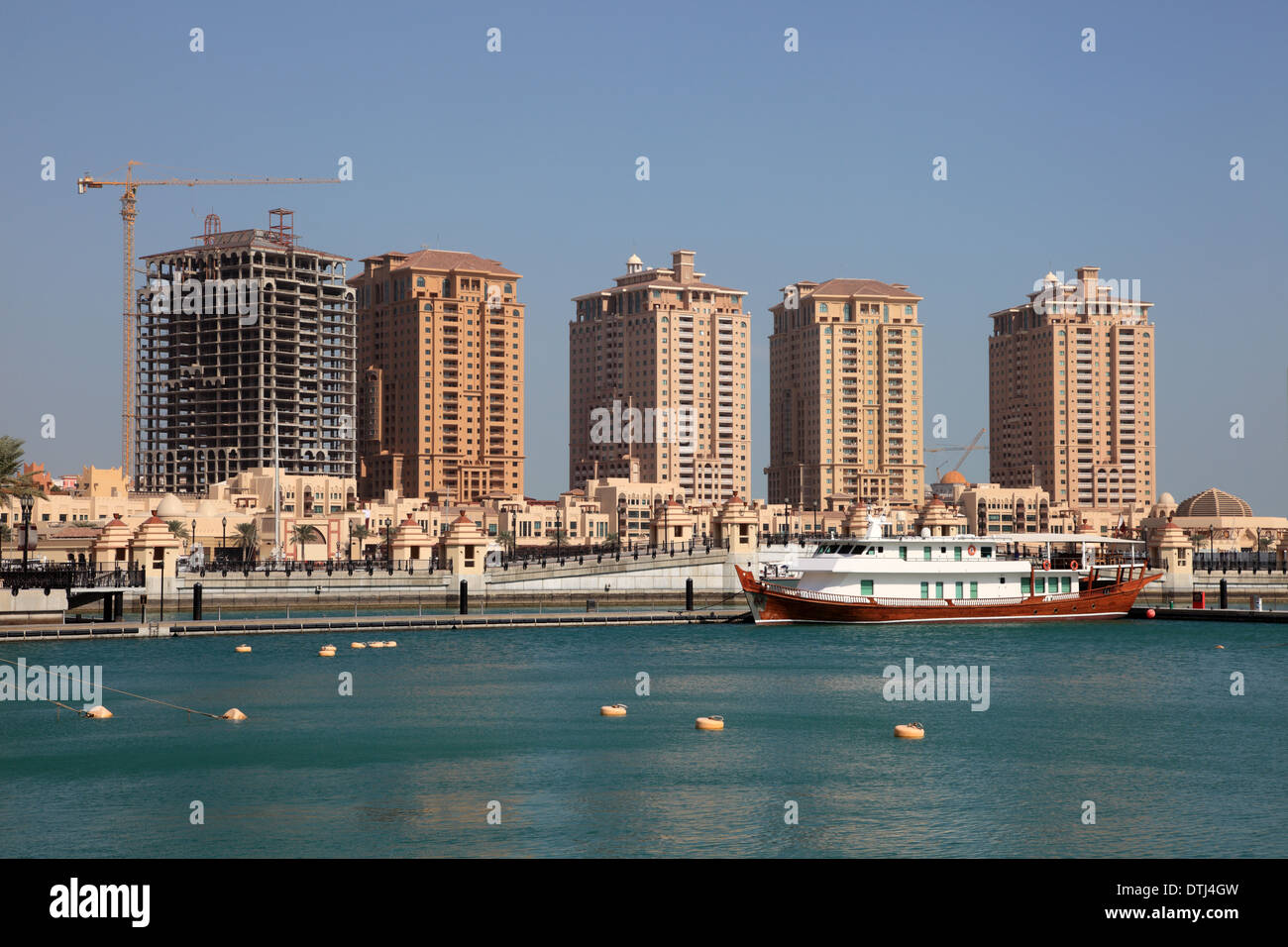 La construction de la marina de luxe à Porto Saoudite. Doha, au Qatar, au Moyen-Orient Banque D'Images