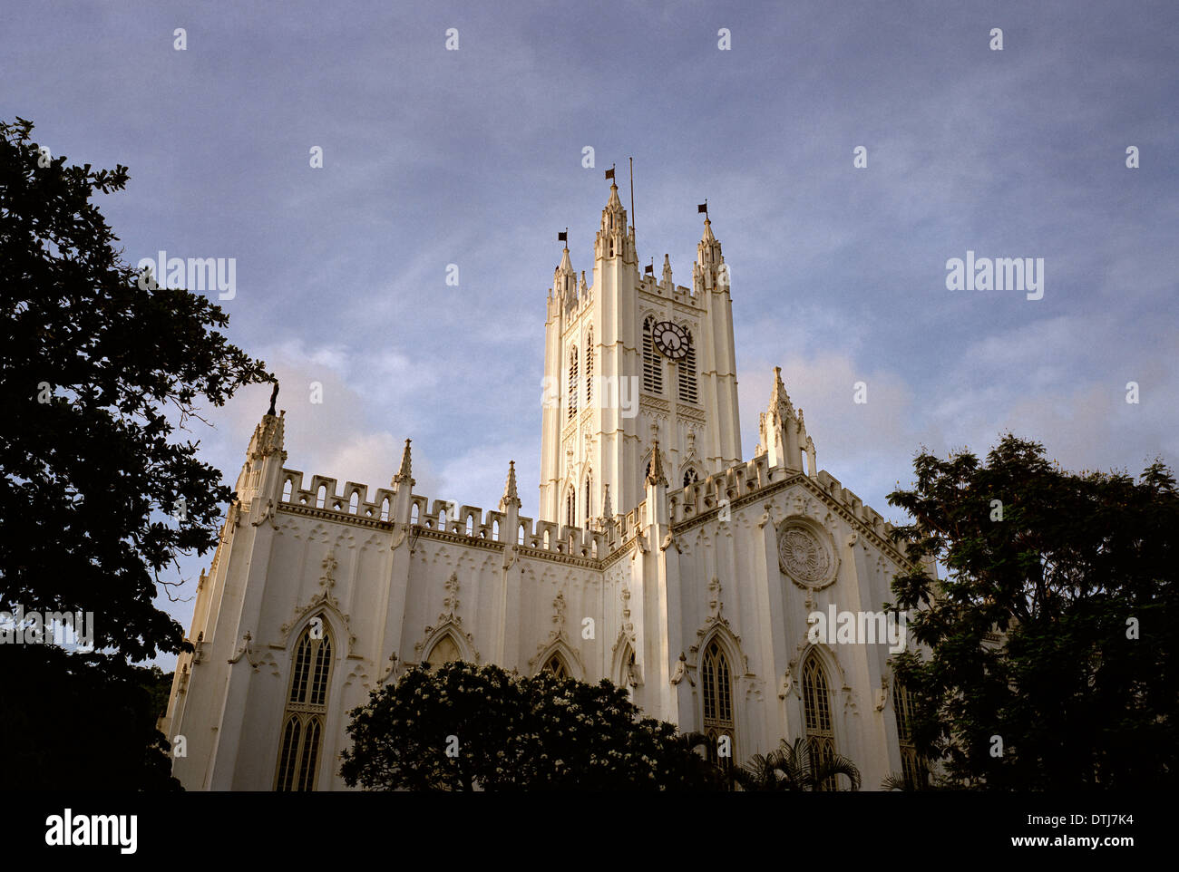 Saint Paul's Cathedral Kolkata Calcutta dans le Bengale occidental en Inde, en Asie du Sud. Paul Église anglicane Religion religieux bâtiment Architecture Travel Banque D'Images