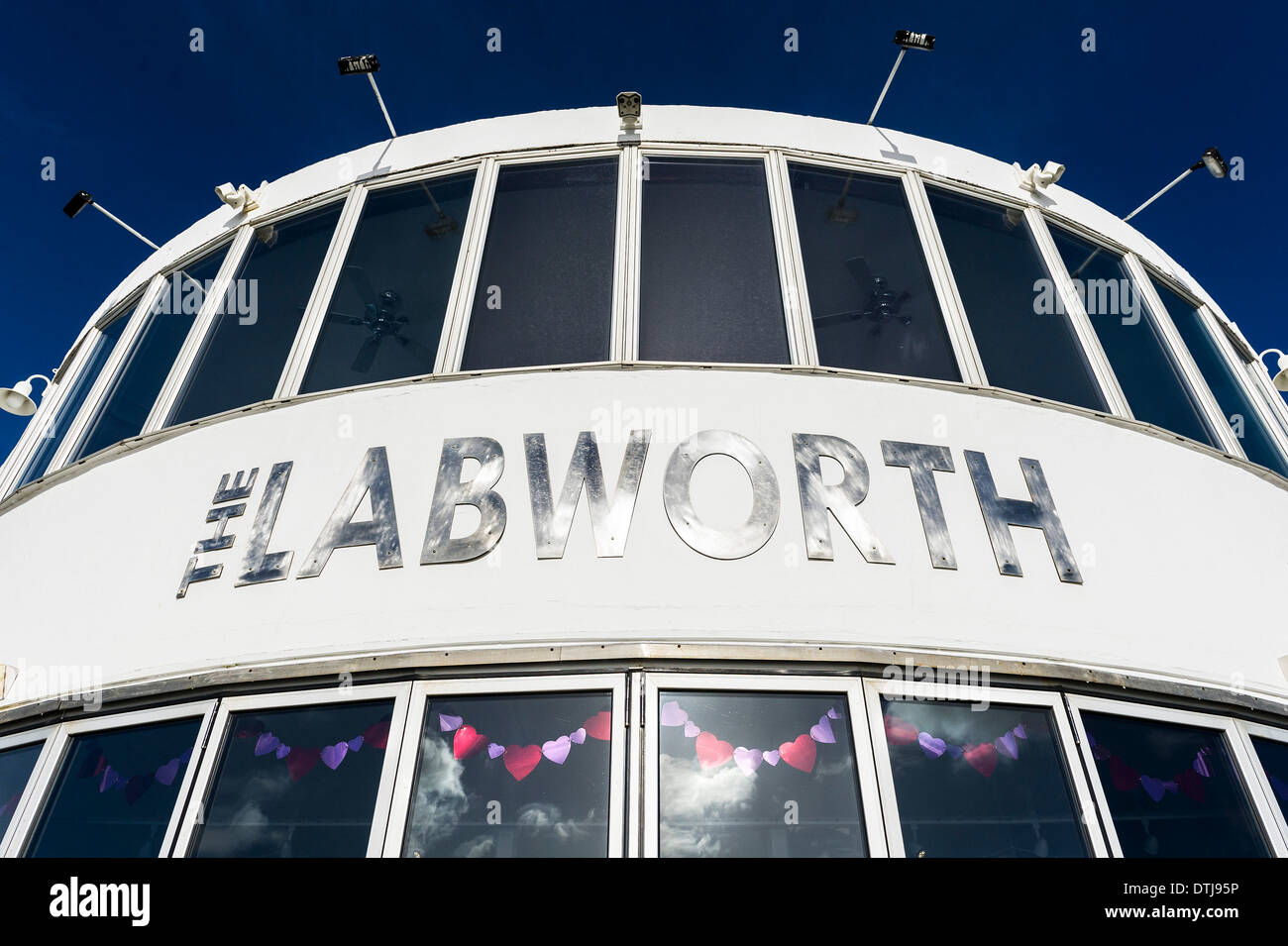 Le restaurant et le café de Labworth sur Canvey Island dans l'Essex. Banque D'Images