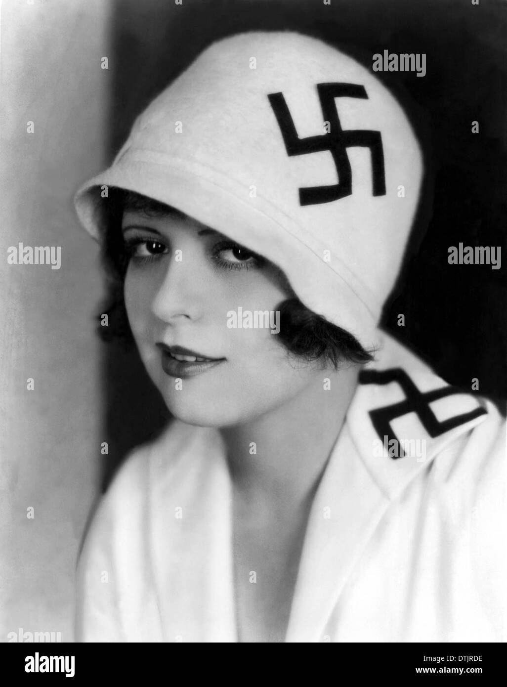CLARA BOW (1905-1965) Actrice du cinéma muet à propos de 1932 Banque D'Images