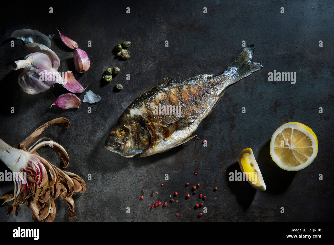 poisson grillé Banque D'Images