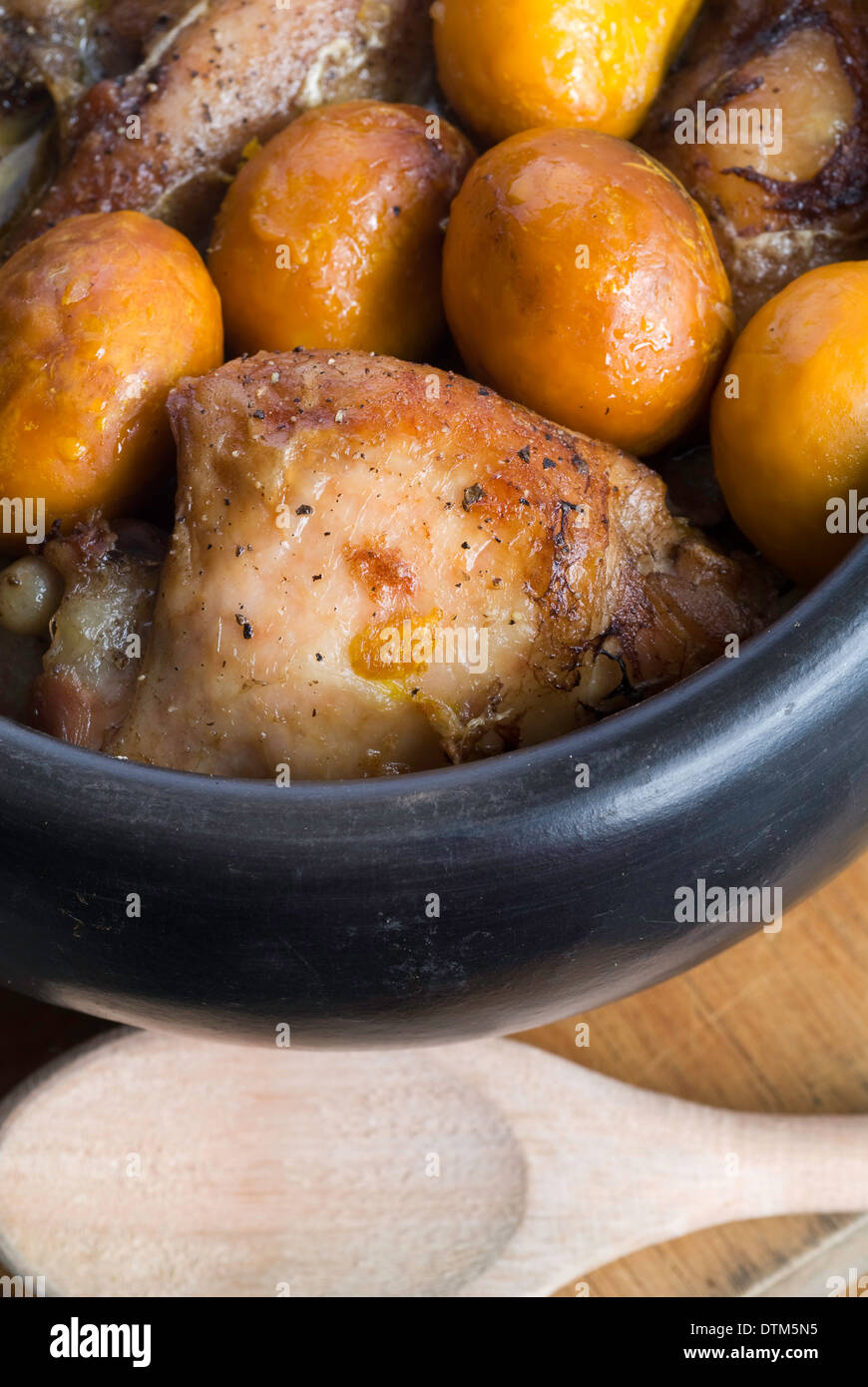 Avec poulet pequi, plat brésilien Banque D'Images