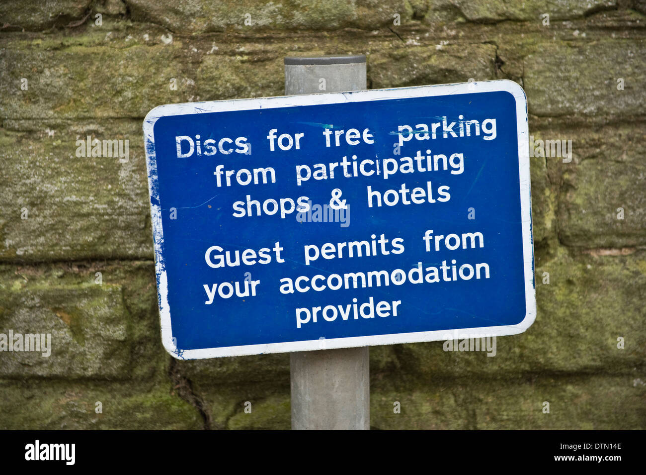 Parking sign, à Scarborough, North Yorkshire Angleterre UK Banque D'Images