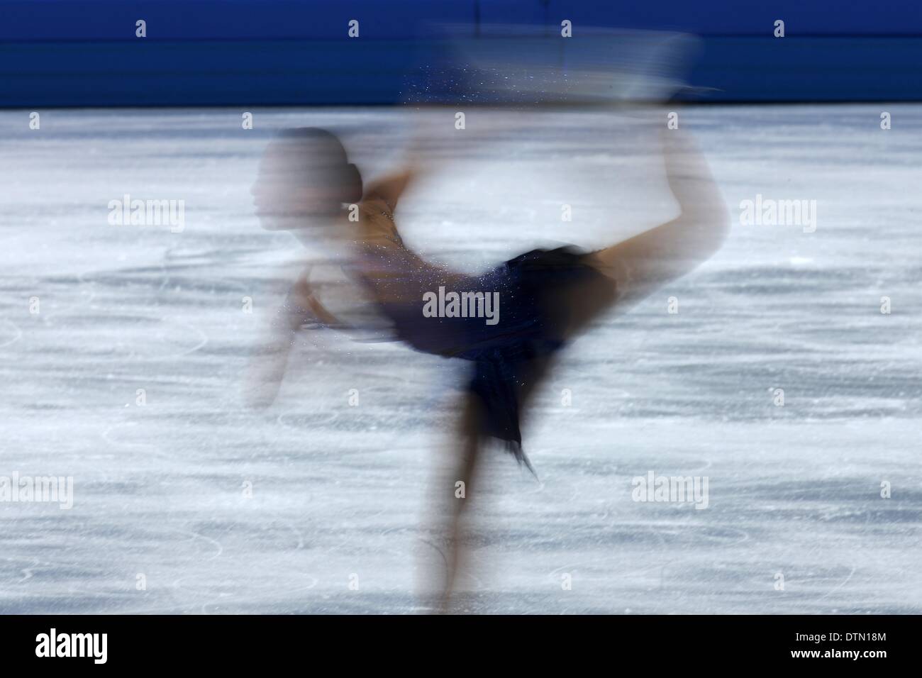 Sochi, Russie. 20 févr. 2014. Mao Asada du Japon s'effectue dans le patinage libre à la compétition de Patinage Artistique Patinage Iceberg Palais lors des Jeux Olympiques de Sotchi 2014. Dpa : Crédit photo alliance/Alamy Live News Banque D'Images