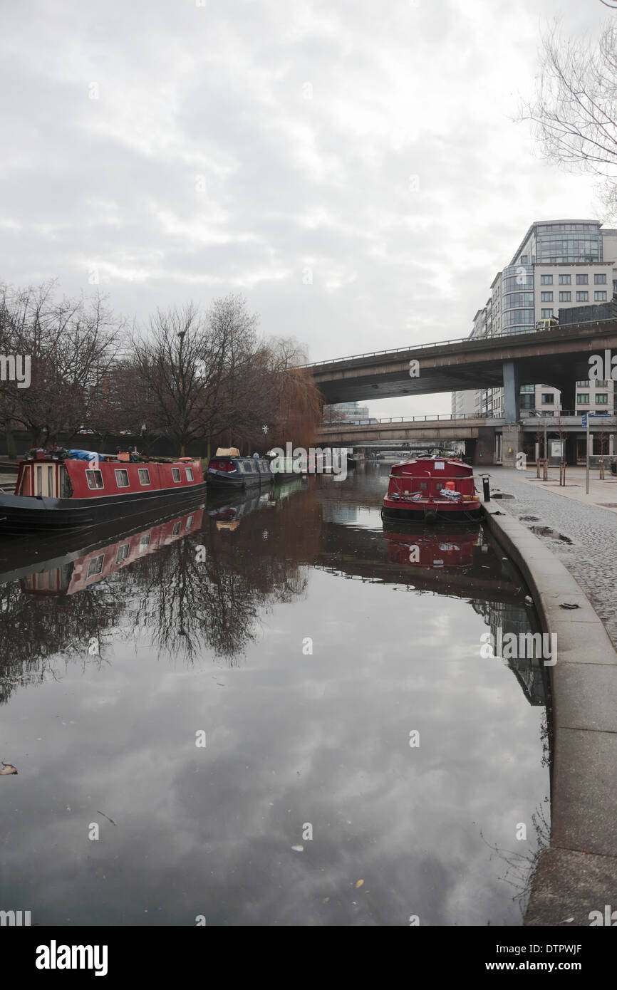 Les chalands dans la Petite Venise, Londres, sur l'image Banque D'Images