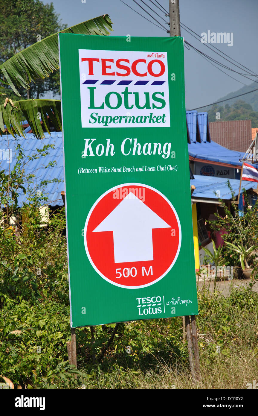 Signalisation de magasin Tesco Lotus, Koh Chang, Thaïlande Banque D'Images