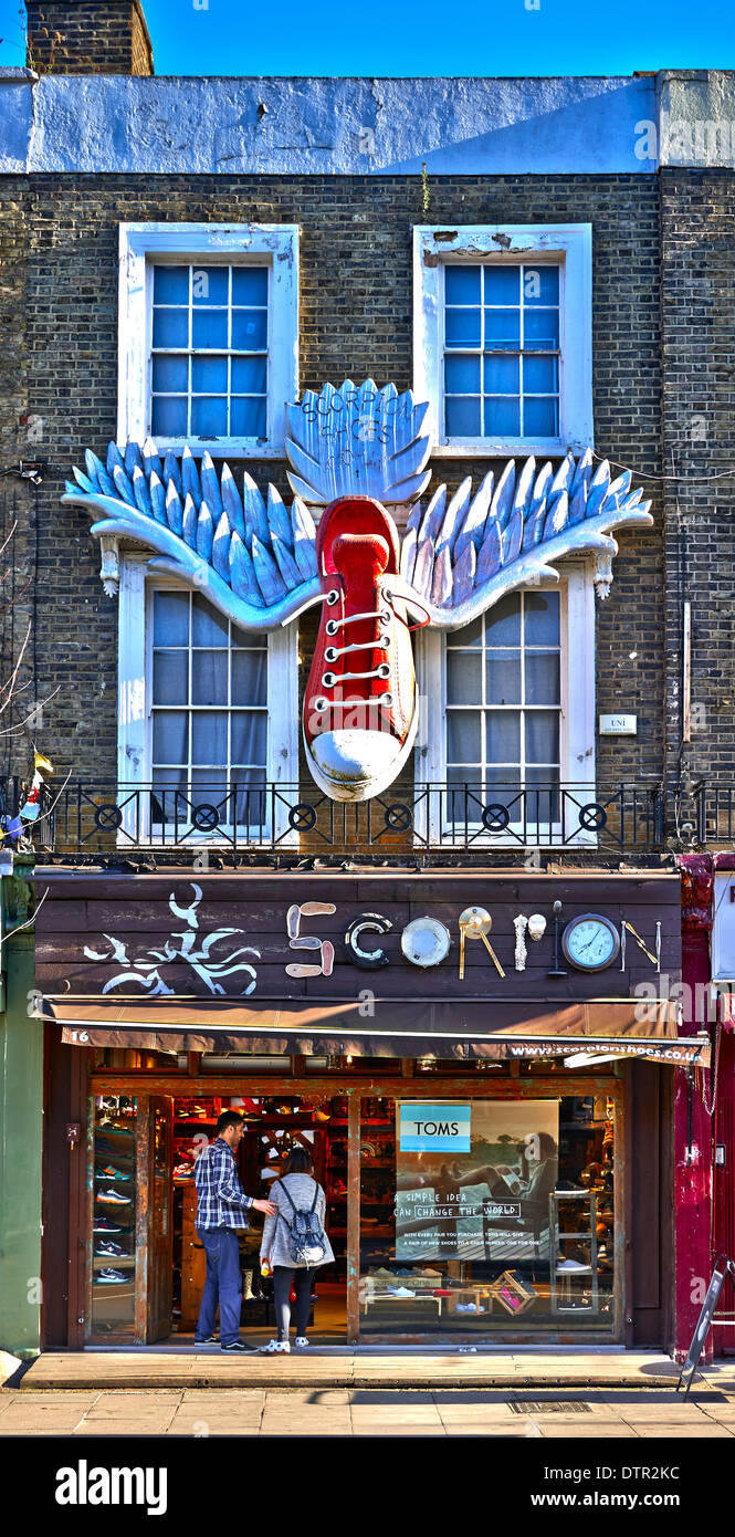 Les marchés de Camden a un certain nombre de grands marchés de détail attenant à Camden Town Banque D'Images