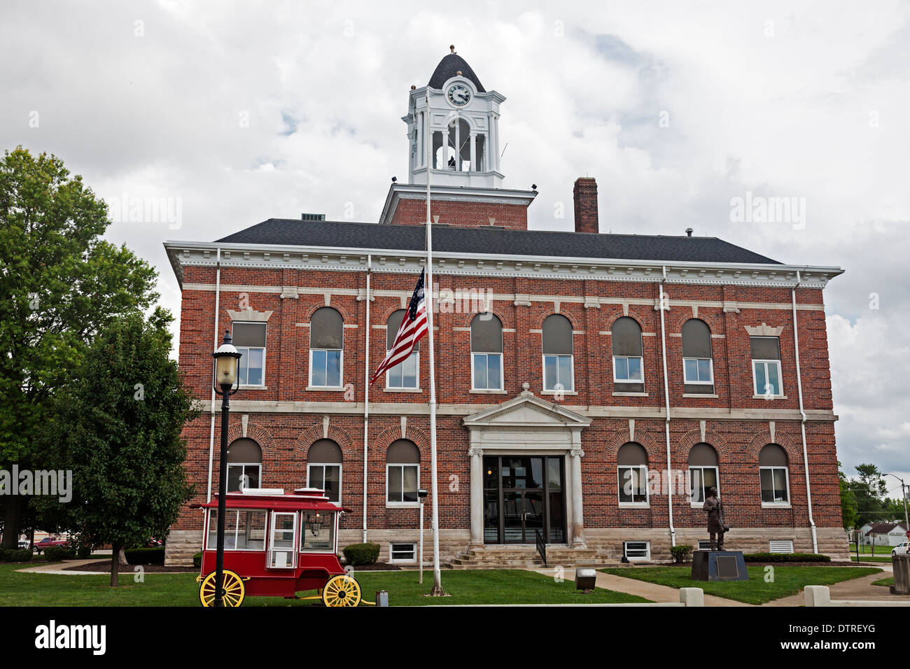 Ancien palais de justice dans l'affaire Marshall, Clark County, Illinois, United States Banque D'Images
