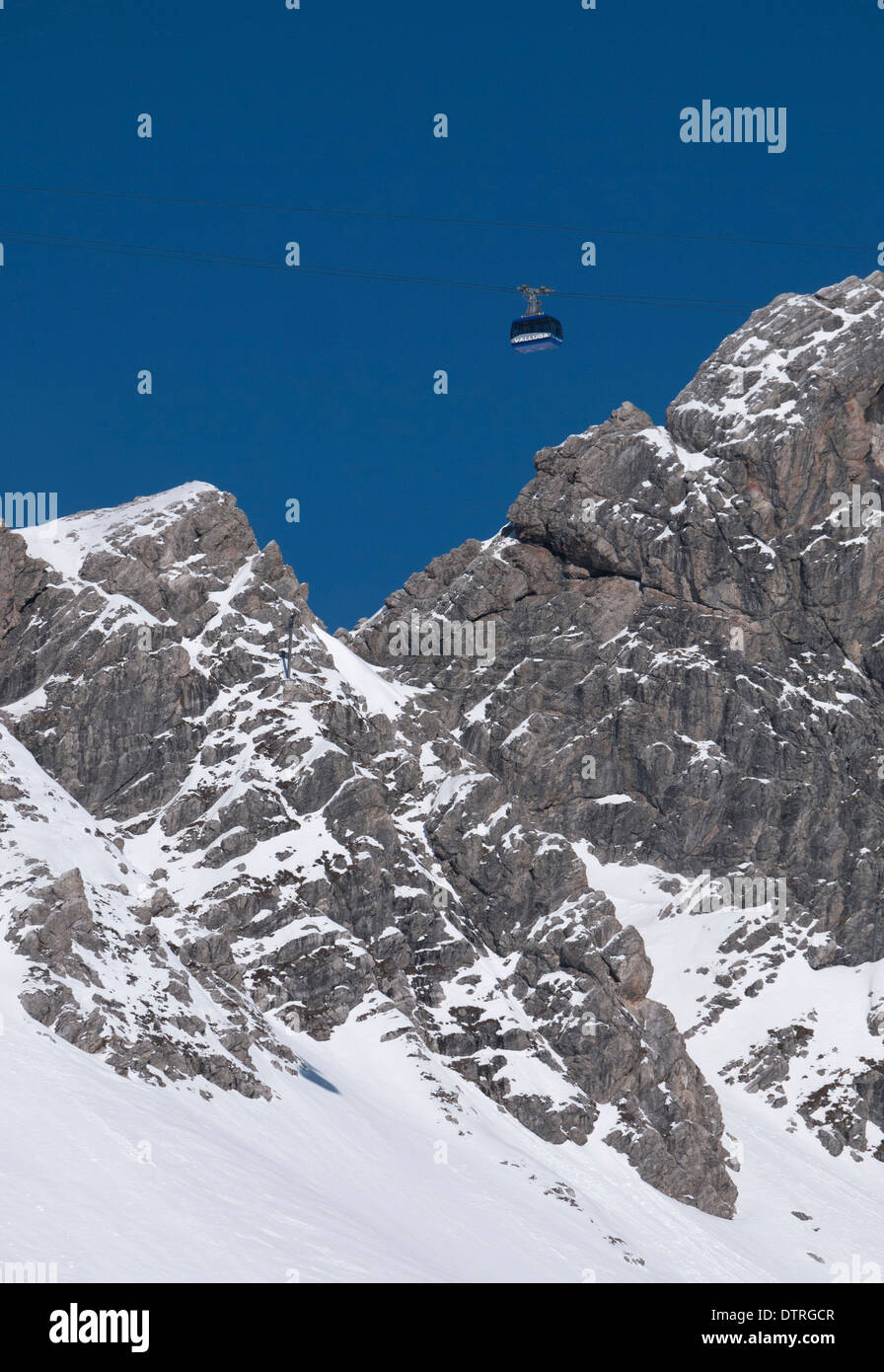 Valluga Bahn téléphérique sur la station de ski de St Anton dans la région de l'Arlberg d'Autriche Banque D'Images