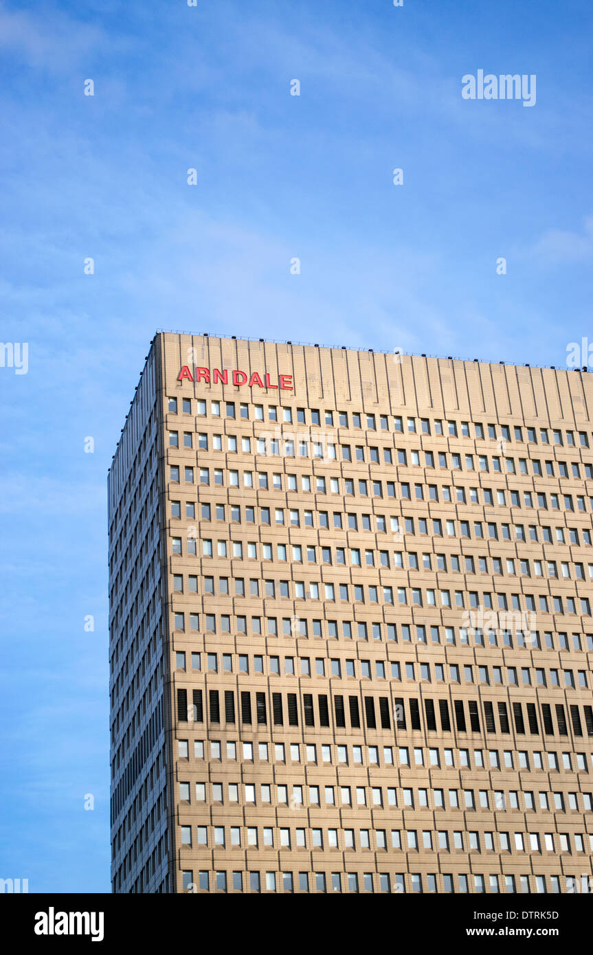 De l'extérieur l'Arndale Centre commercial à Manchester, Angleterre, RU Banque D'Images