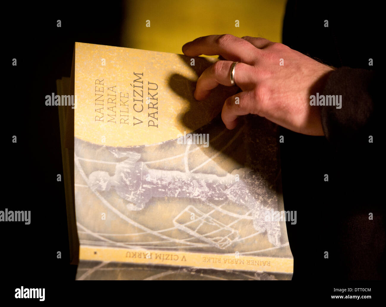 Poèmes, traduction, livre, Rainer Maria Rilke Banque D'Images