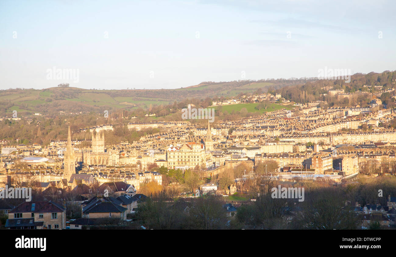 Vue panoramique vue vers l'ouest sur la ville de Bath, North East Somerset, Angleterre Banque D'Images