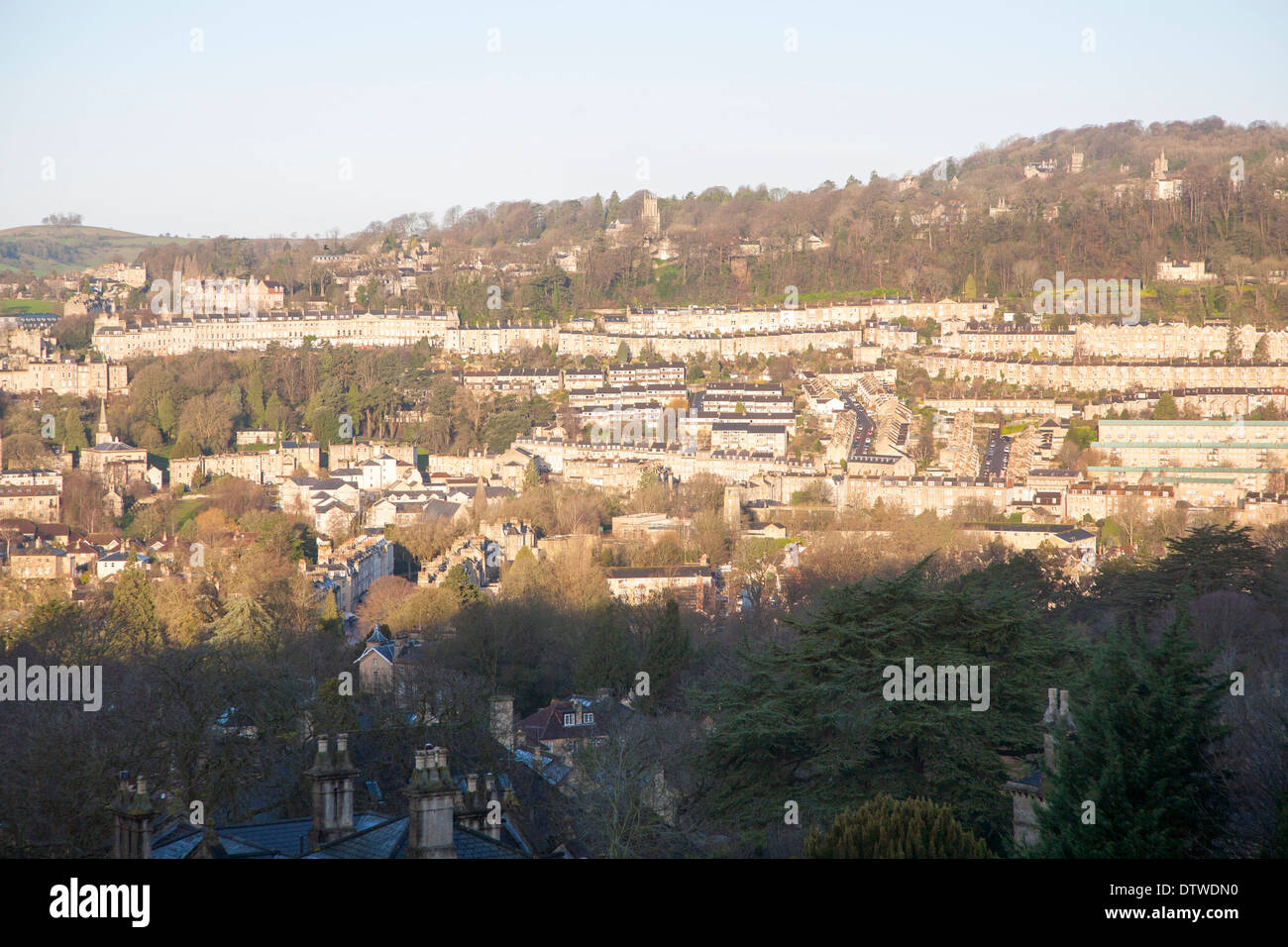 Vue panoramique vue vers l'ouest sur la ville de Bath, North East Somerset, Angleterre Banque D'Images