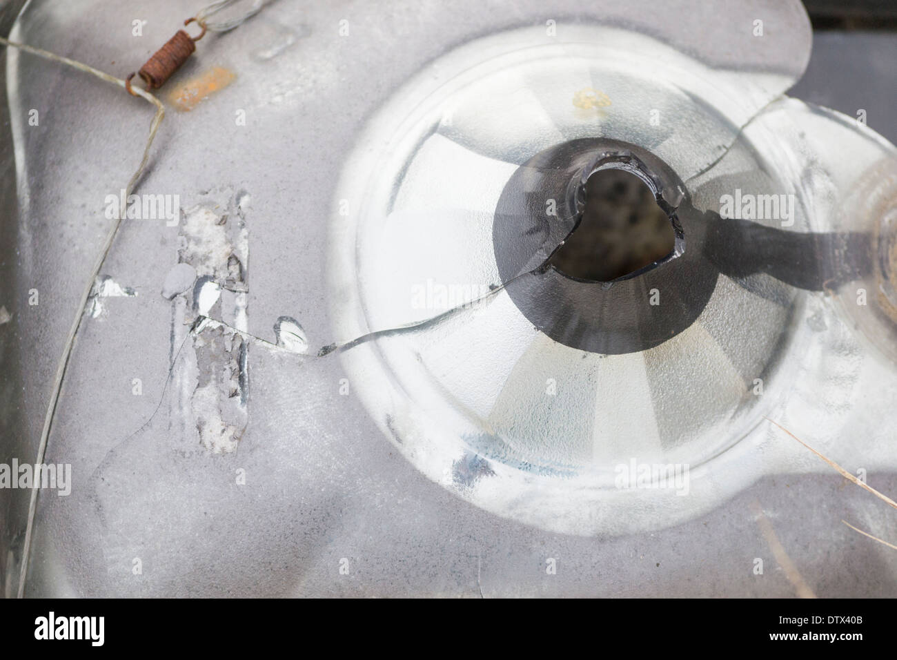 Tube cathodique cassé Banque D'Images