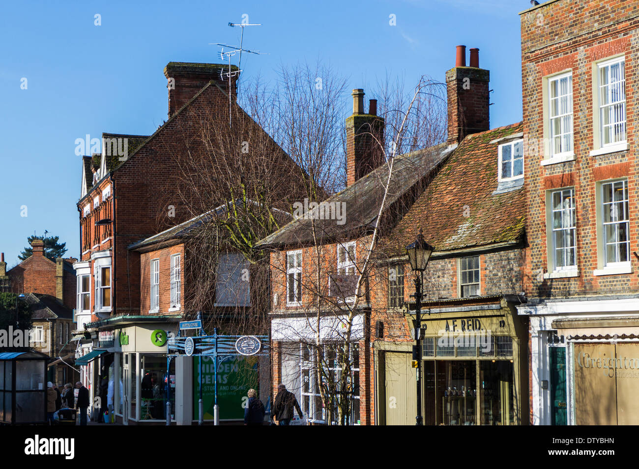 Magasins en hiver le soleil - Leighton Buzzard Banque D'Images