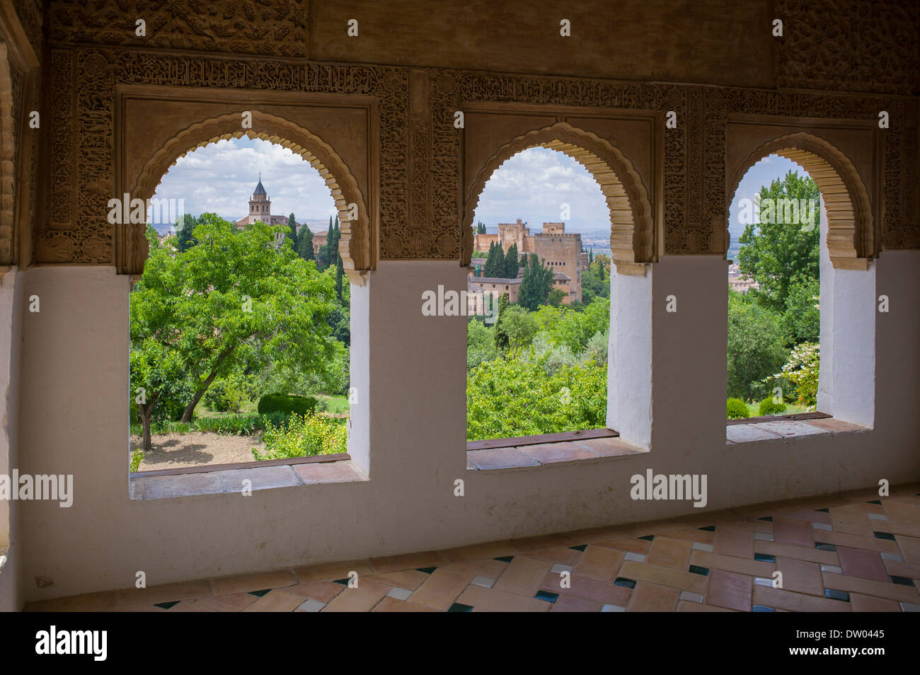 Vue de l'Alhambra avec ses palais et jardins, Site du patrimoine mondial de l'UNESCO, Grenade, Andalousie, Espagne Banque D'Images