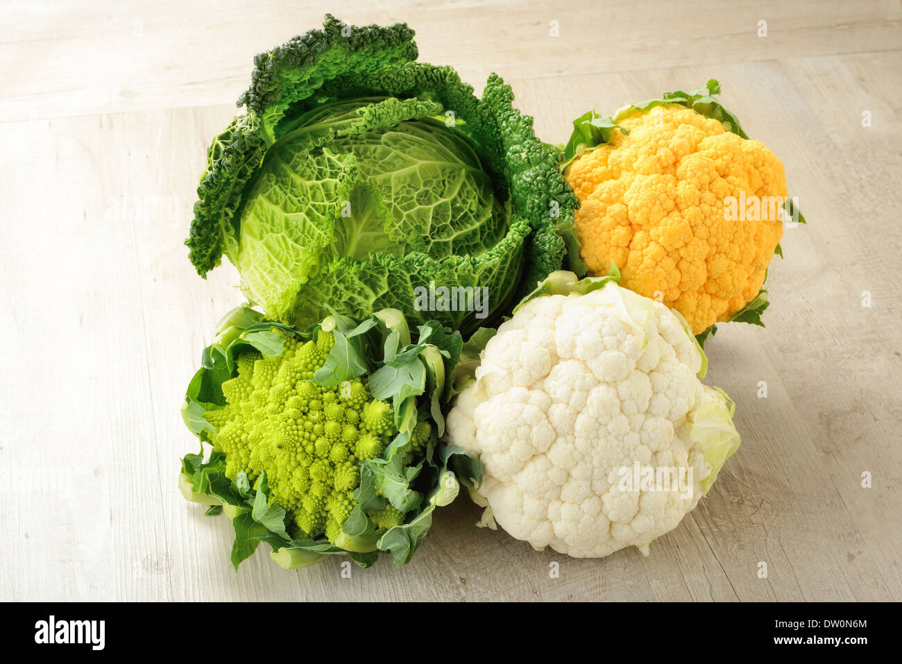 Chou-fleur, chou, orange, blanc, vert Banque D'Images