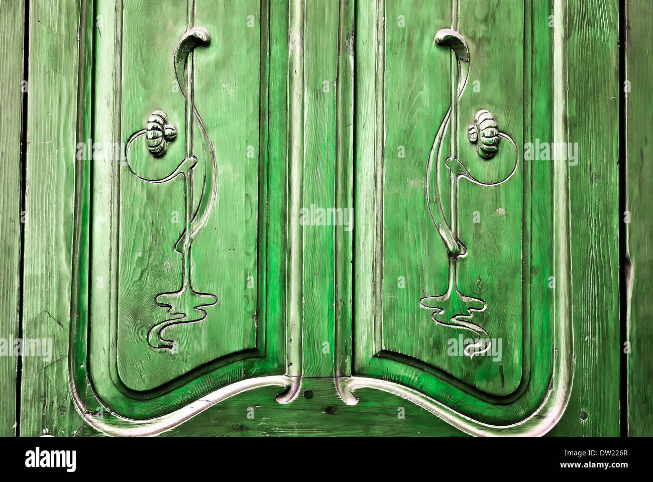 Détail de la sculpture porte rustique Banque D'Images