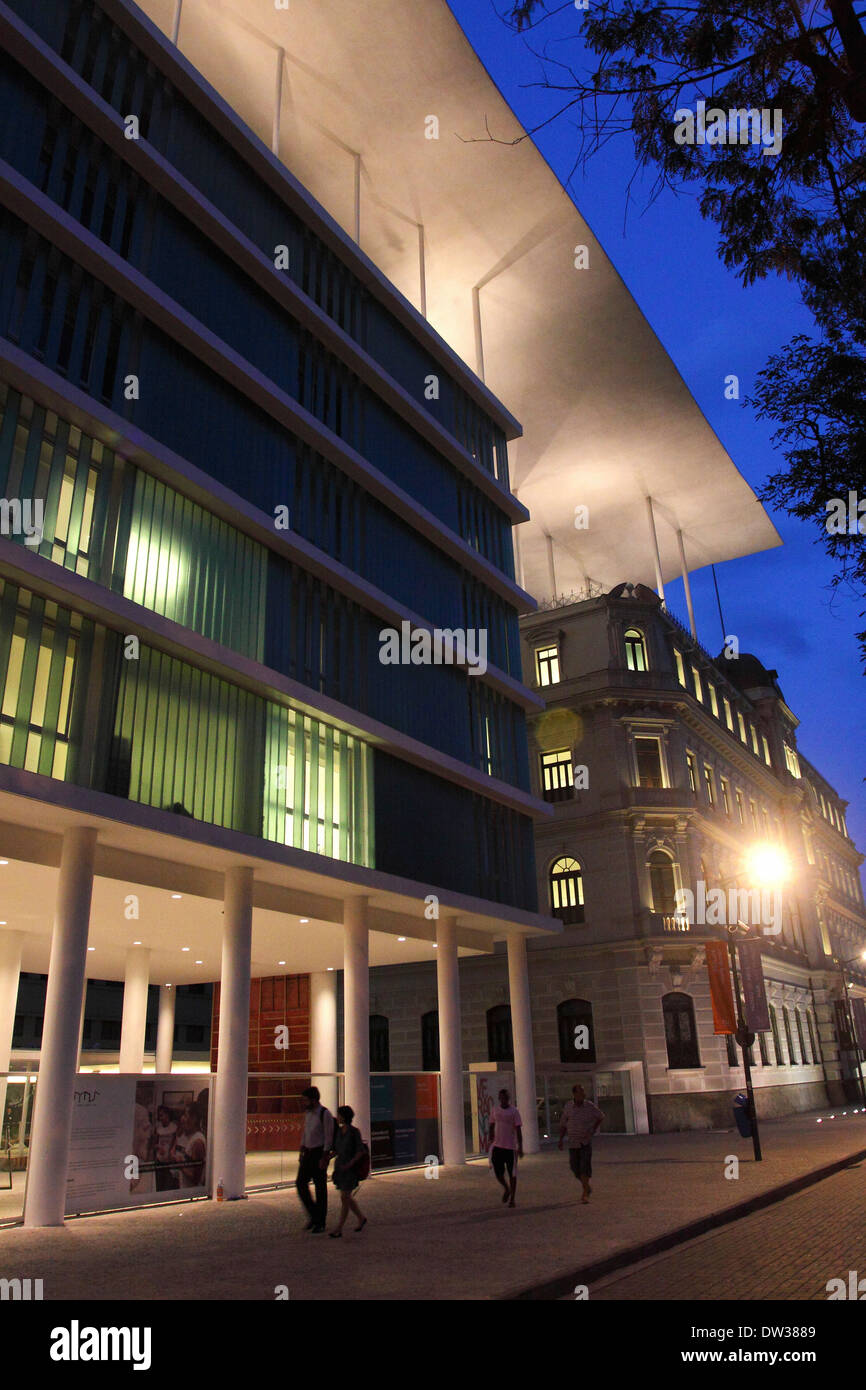 Rio de Janeiro Art Museum ( Museu de Arte do Rio - mars ) à Rio de Janeiro, Brésil port environs. Banque D'Images