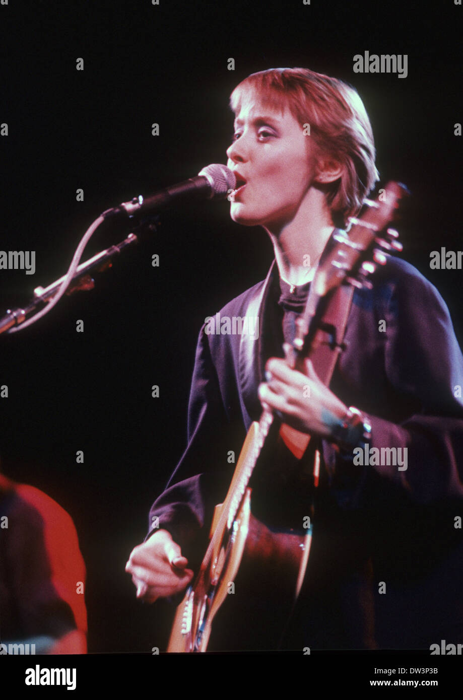 SUZANNE VEGA chanteur environ 1990. Photo Paul Thurban Banque D'Images