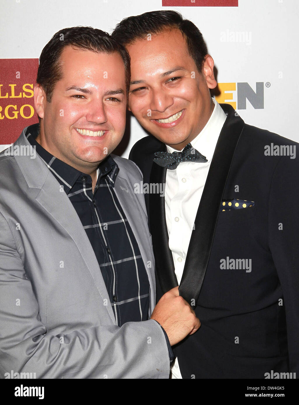 Ross Mathews et Salvador Camarena 8e édition du GLSEN Respect Awards tenue à l'hôtel Beverly Hills - Arrivées Los Angeles, Californie - 05.10.12 Avec : Ross Mathews et Salvador Camarena Où : Los Angeles, California, United States Quand : 05 Oct 201 Banque D'Images