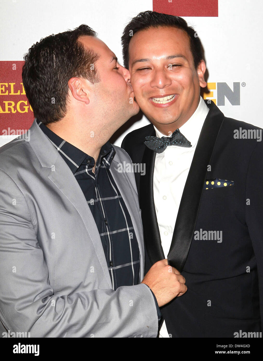 Ross Mathews et Salvador Camarena 8e édition du GLSEN Respect Awards tenue à l'hôtel Beverly Hills - Arrivées Los Angeles, Californie - 05.10.12 Avec : Ross Mathews et Salvador Camarena Où : Los Angeles, California, United States Quand : 05 Oct 201 Banque D'Images