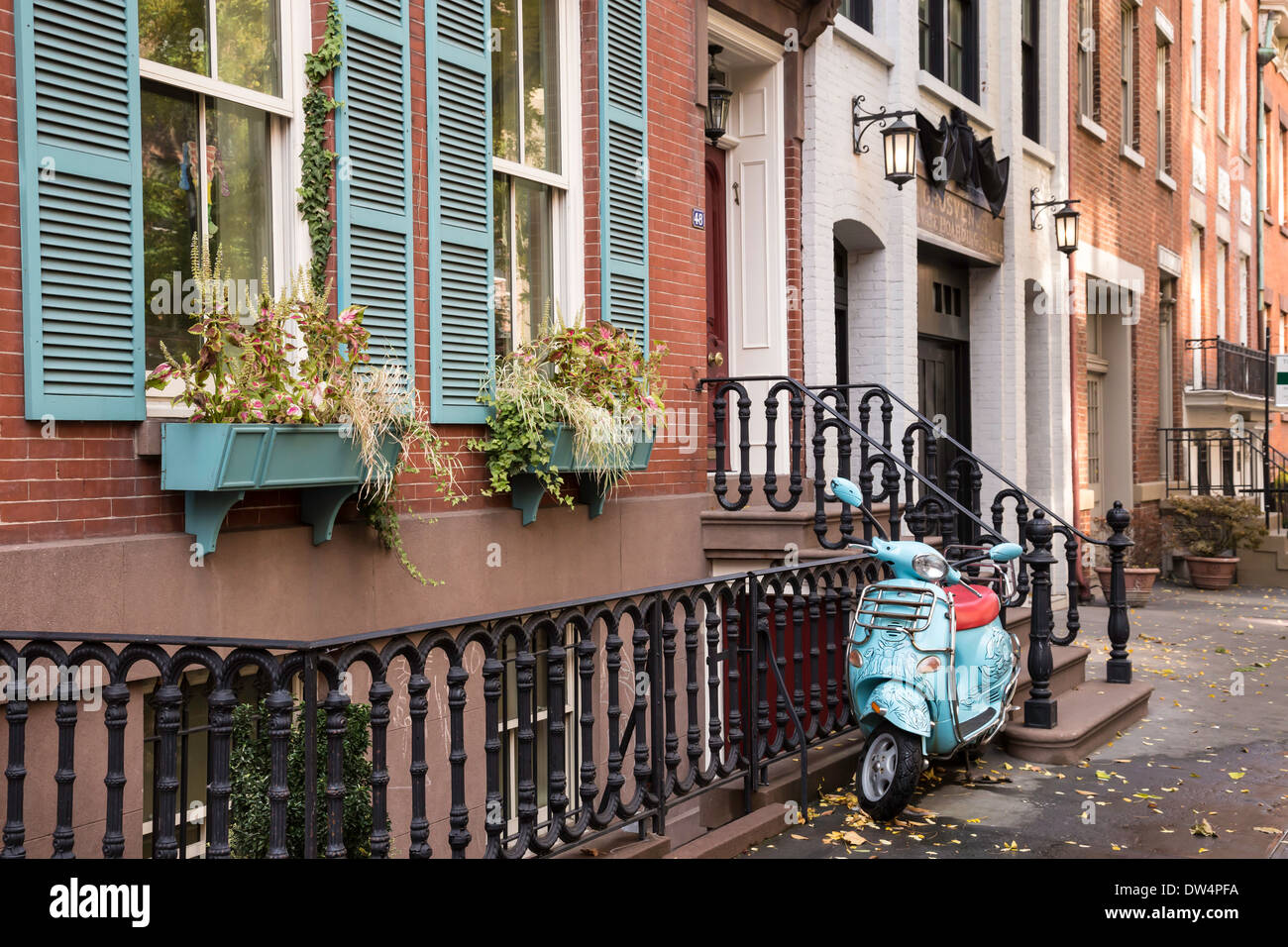 Grès pittoresque dans un quartier ouest de Greenwich Village, NEW YORK Banque D'Images