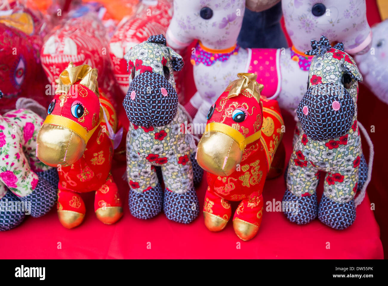 Jouets cheval à vendre, année du cheval, Chinatown, Banque D'Images