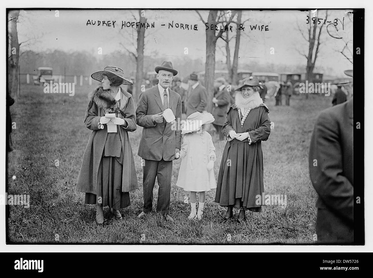 Audrey Hoffman -- Norrie Sellar et femme (LOC) Banque D'Images