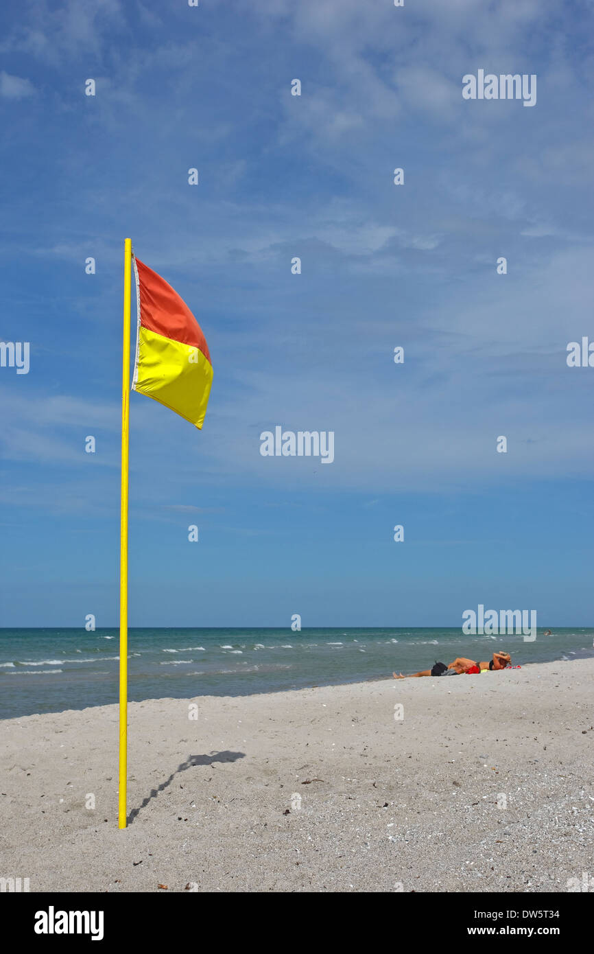 Drapeau de baignade de plage Banque de photographies et d’images à — free download