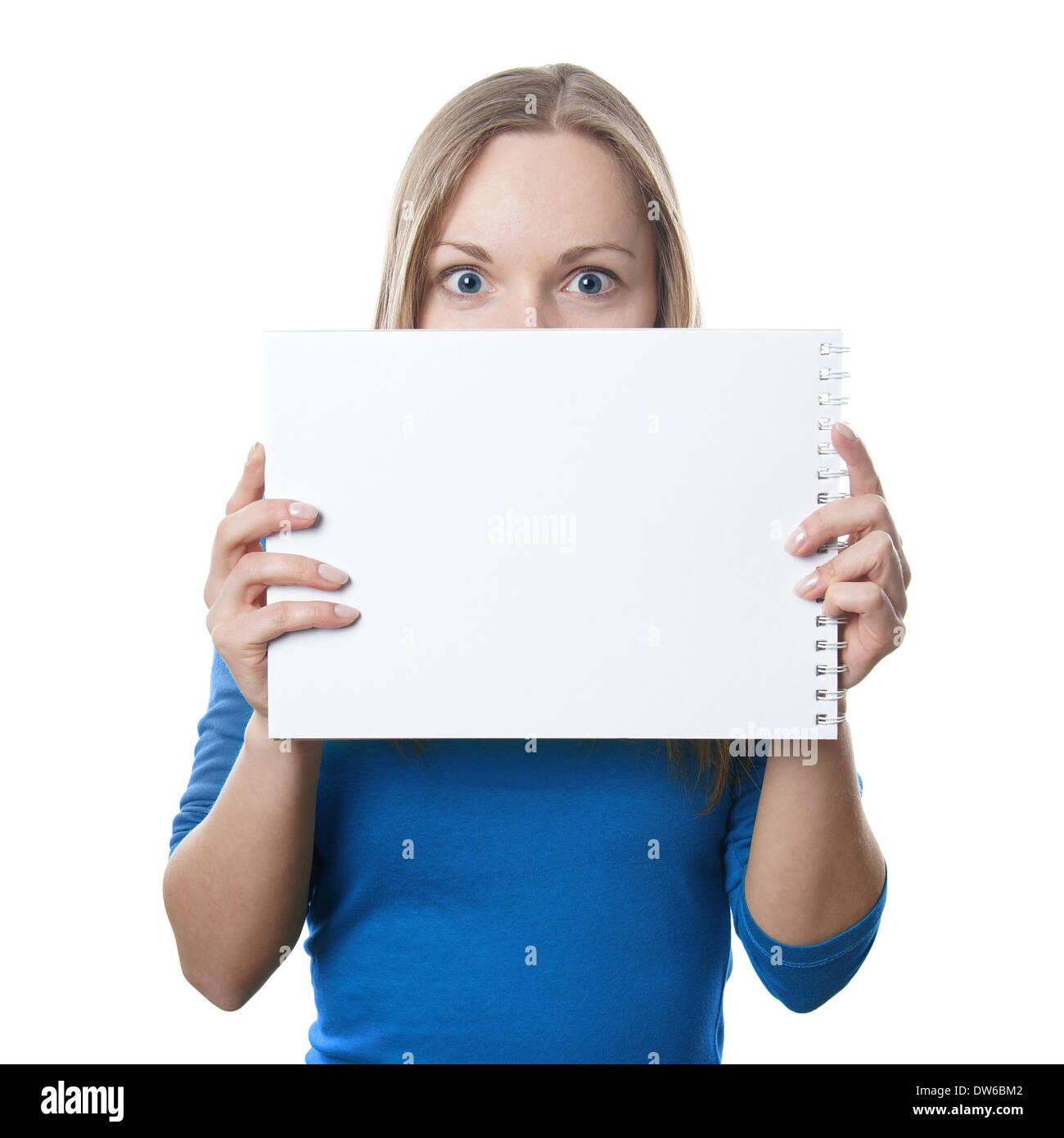 Jeune blond woman holding blank sign with copy space Banque D'Images
