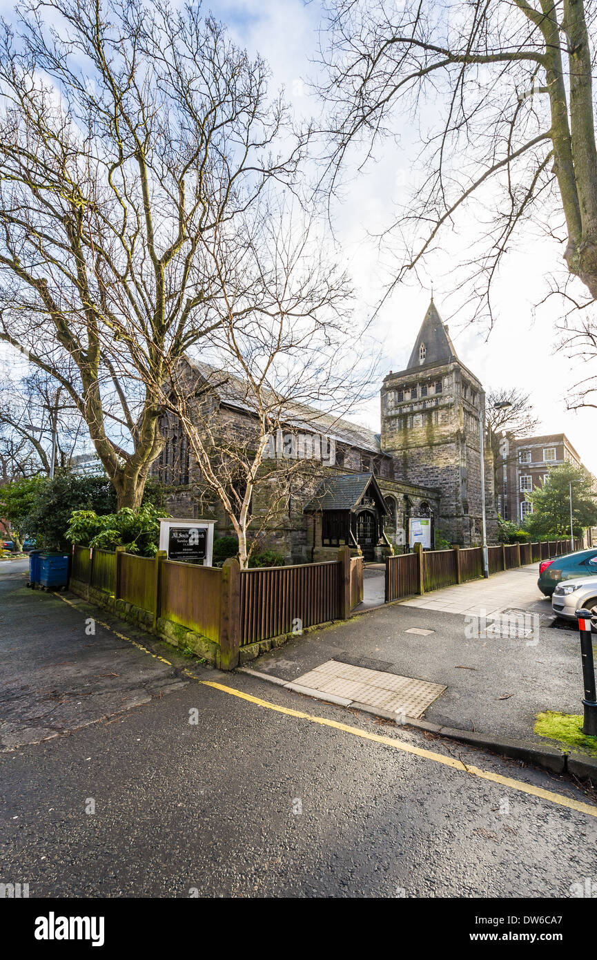 L'église a été construite en 1862. Un manse et des salles de classe ont été ajoutés à l'arrière en 1866 et la tour a été ajoutée. Banque D'Images