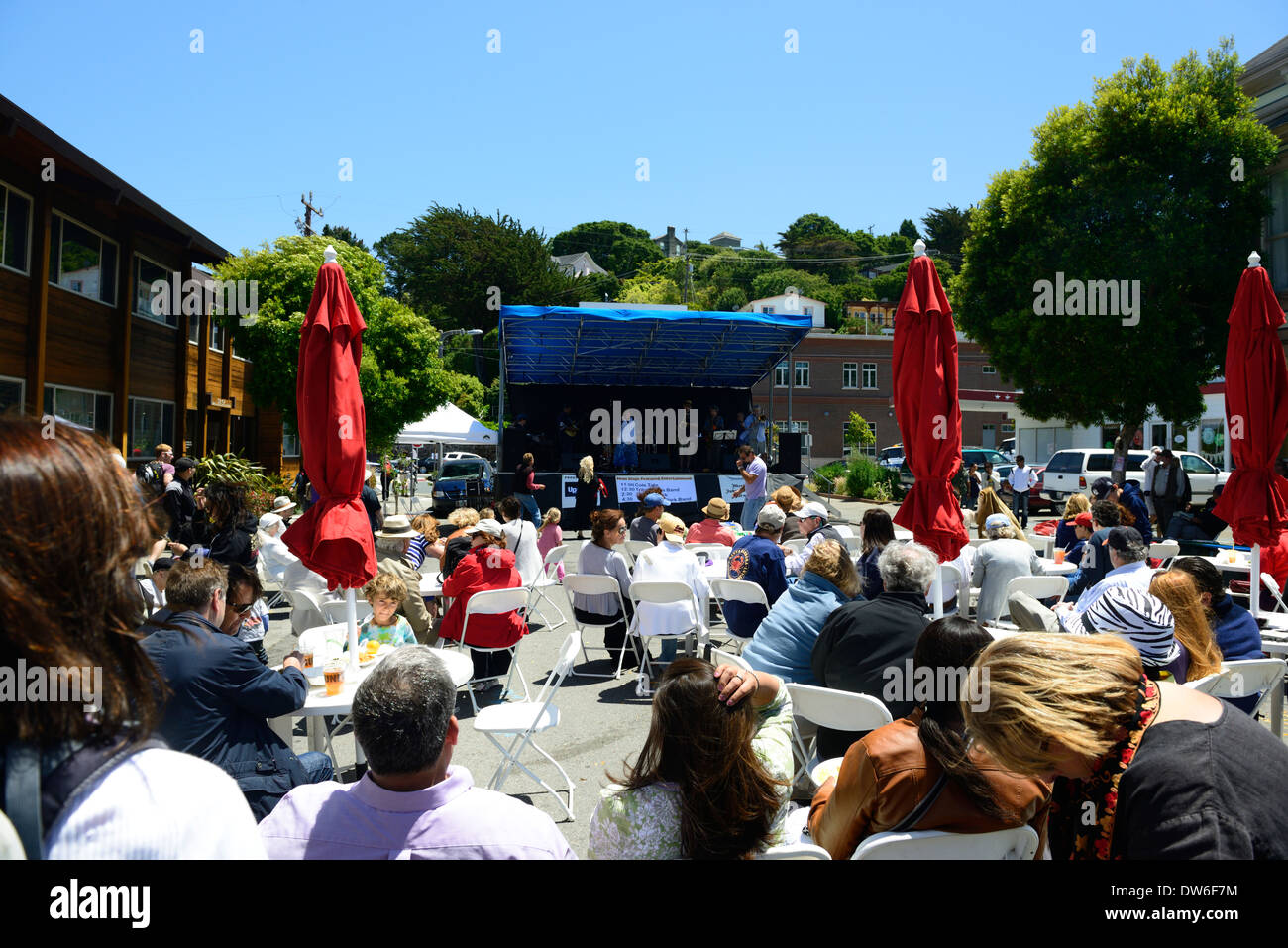 Sausalito music festival en plein air kiosque bande concert en plein air plein air concerts le week-end du Memorial en Californie Banque D'Images