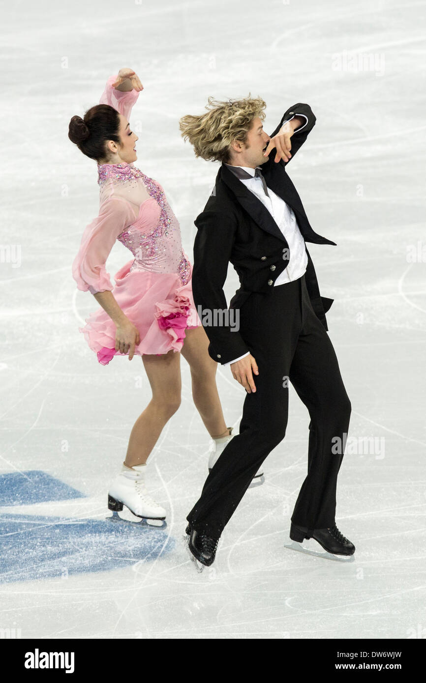 Meryl Davis et Charlie White (USA) dans le programme court de danse sur glace aux Jeux Olympiques d'hiver de Sotchi, Russie, 2014 Banque D'Images
