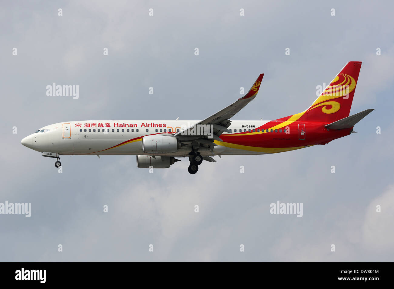 Hainan Airlines Boeing 737-800 avec l'enregistrement B-5686 Banque D'Images