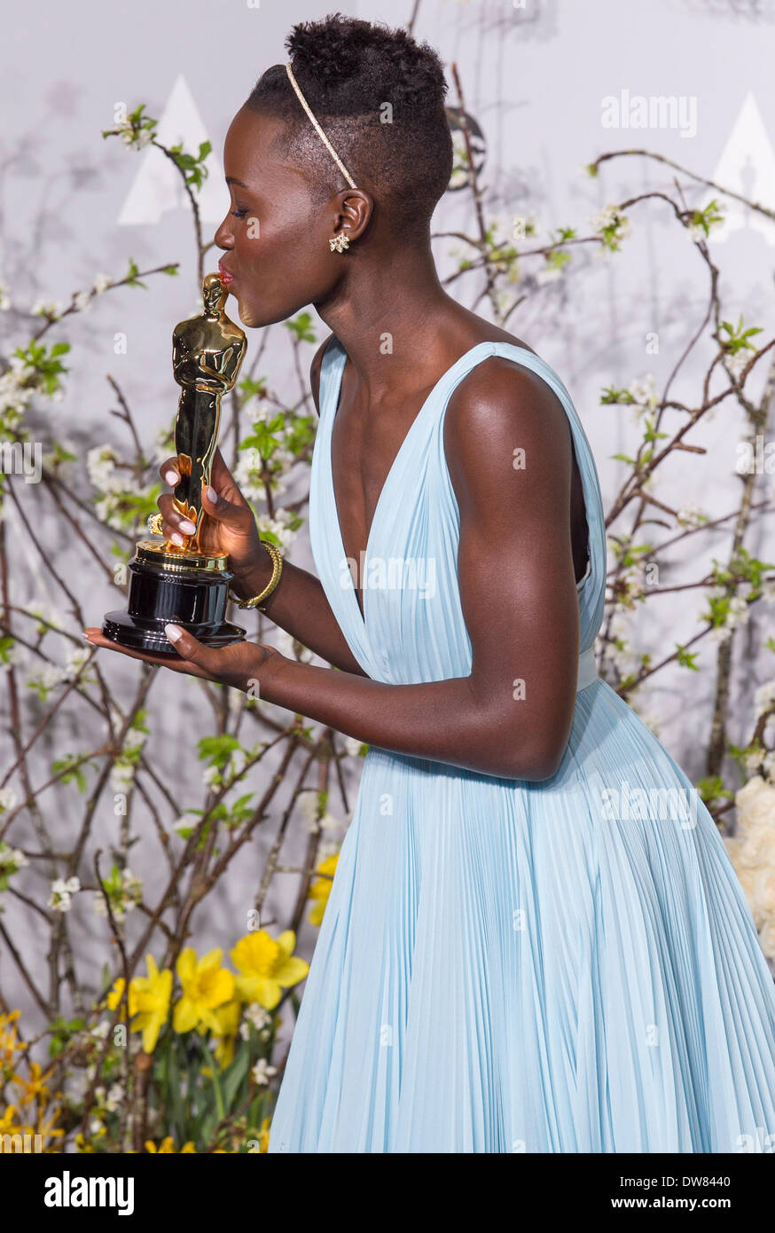 LUPITA NYONG'O 86ÈME AWARDS PRESSE LOS ANGELES USA 02 Mars 2014 Banque D'Images