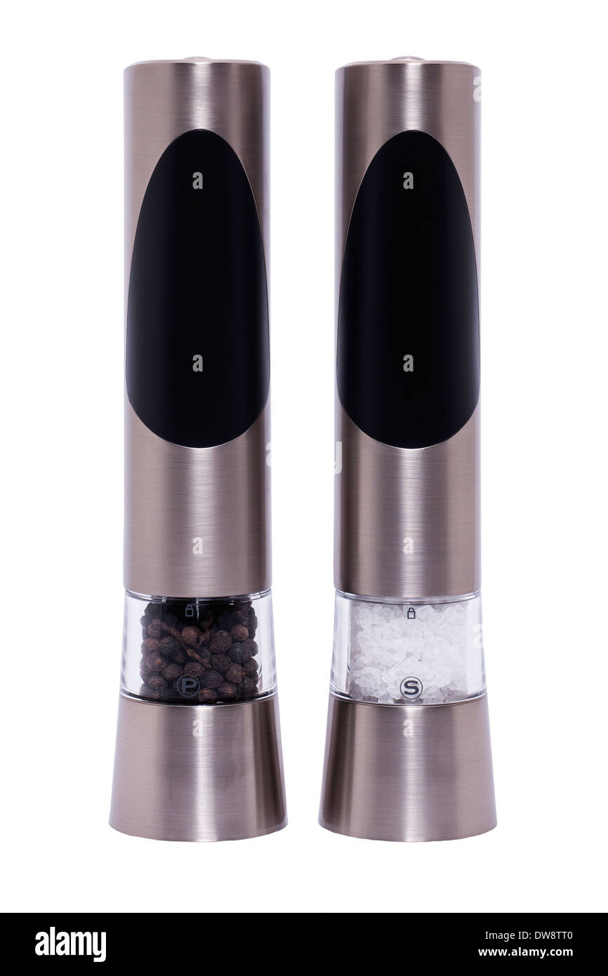 Une paire de sel et moulins à poivre ou des pots pour moudre le sel &  poivre sur fond blanc Photo Stock - Alamy