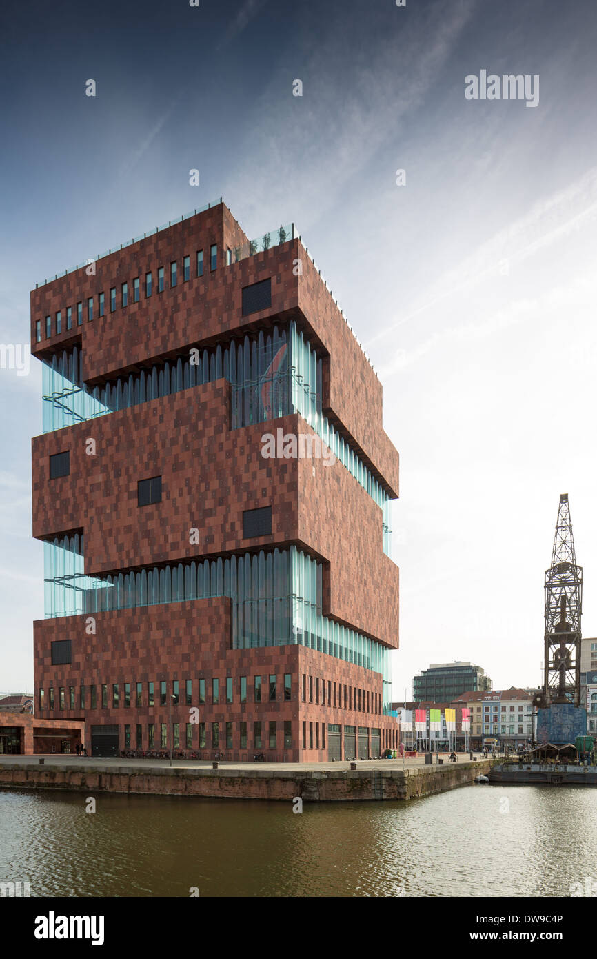 Museum aan de Stroom museum conçu par Neutelings Riedijk Architects Banque D'Images